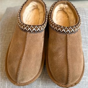 UGG kids Tasman II -size 2